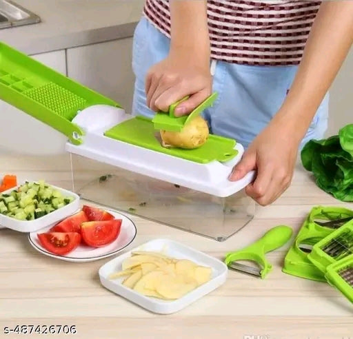 Slicer and chopper for kitchen